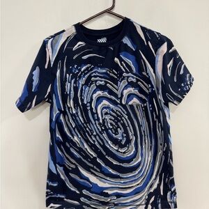 Old Navy Kids Short Sleeve Pocket Tee - Abstract Blue and Black Swirl. Size XL